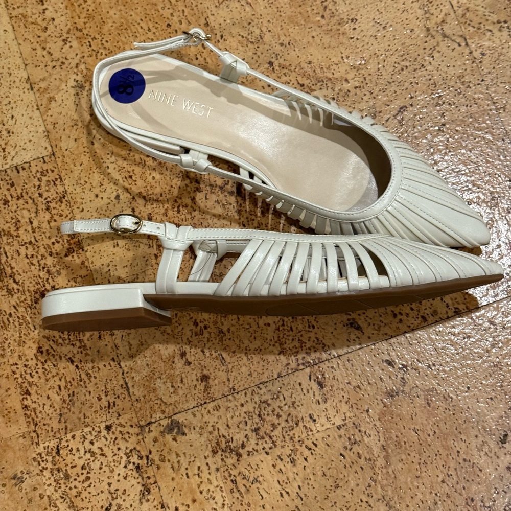 New Nine West Cream Pointed-Toe Slingback Flats  Size 8 1/2 Women’s - Picture 6 of 15